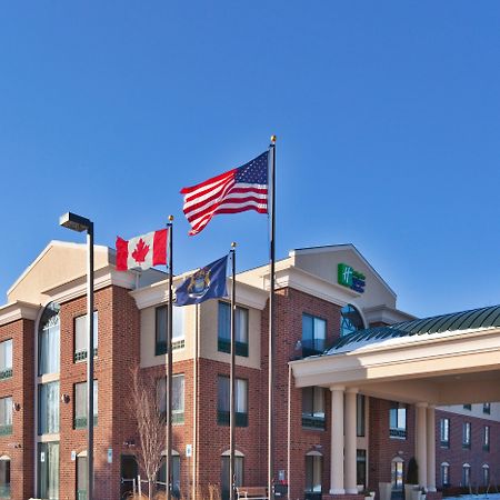 Holiday Inn Express & Suites Detroit - Novi By Ihg Dış mekan fotoğraf