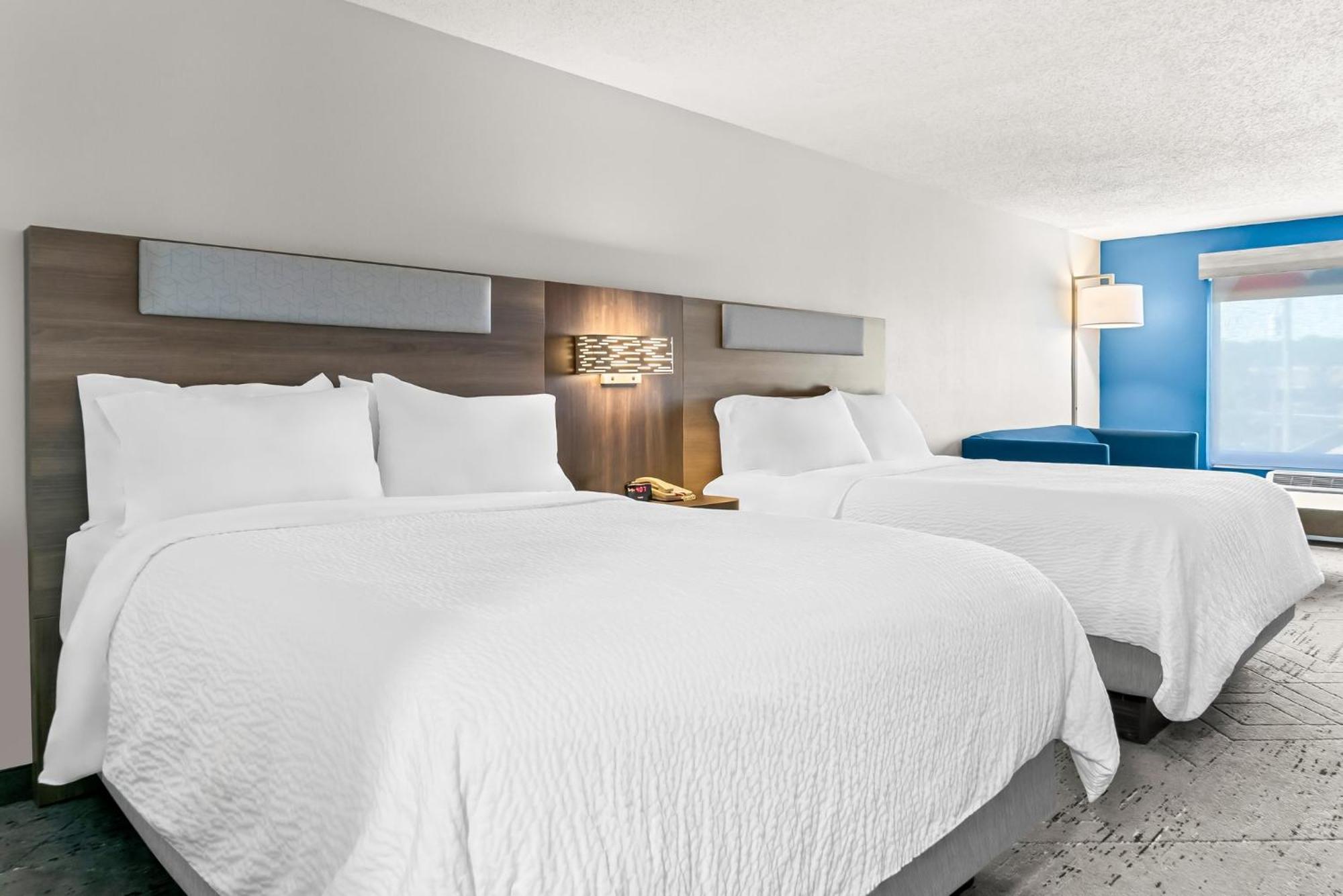 Holiday Inn Express & Suites Detroit - Novi By Ihg Dış mekan fotoğraf
