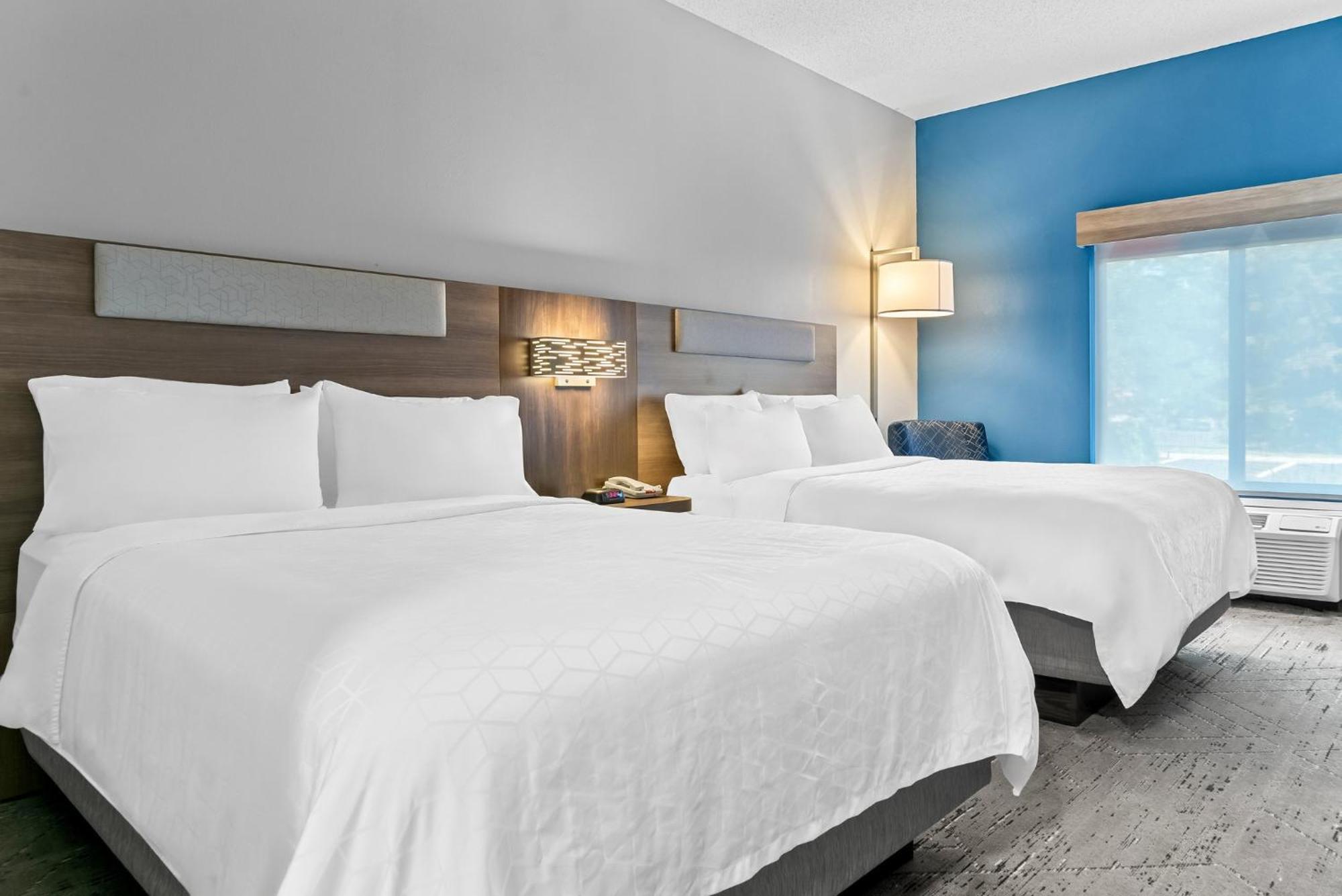 Holiday Inn Express & Suites Detroit - Novi By Ihg Dış mekan fotoğraf