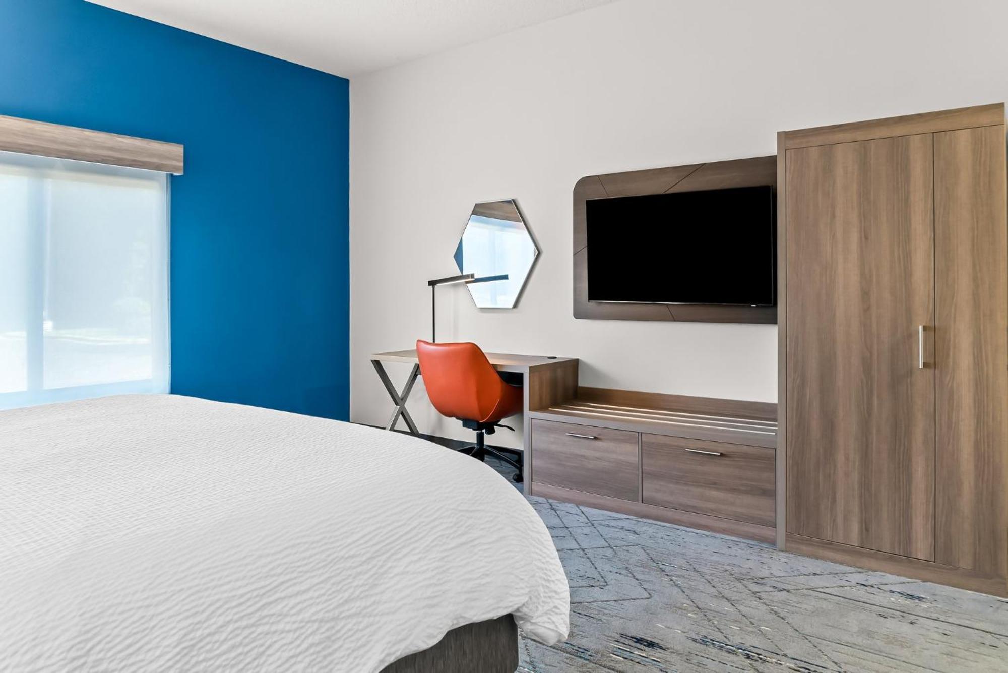 Holiday Inn Express & Suites Detroit - Novi By Ihg Dış mekan fotoğraf