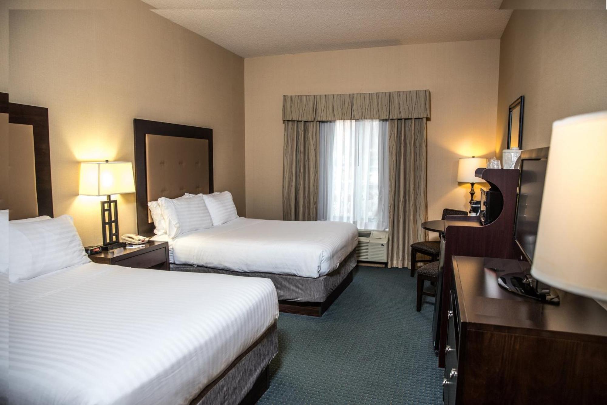 Holiday Inn Express & Suites Detroit - Novi By Ihg Dış mekan fotoğraf