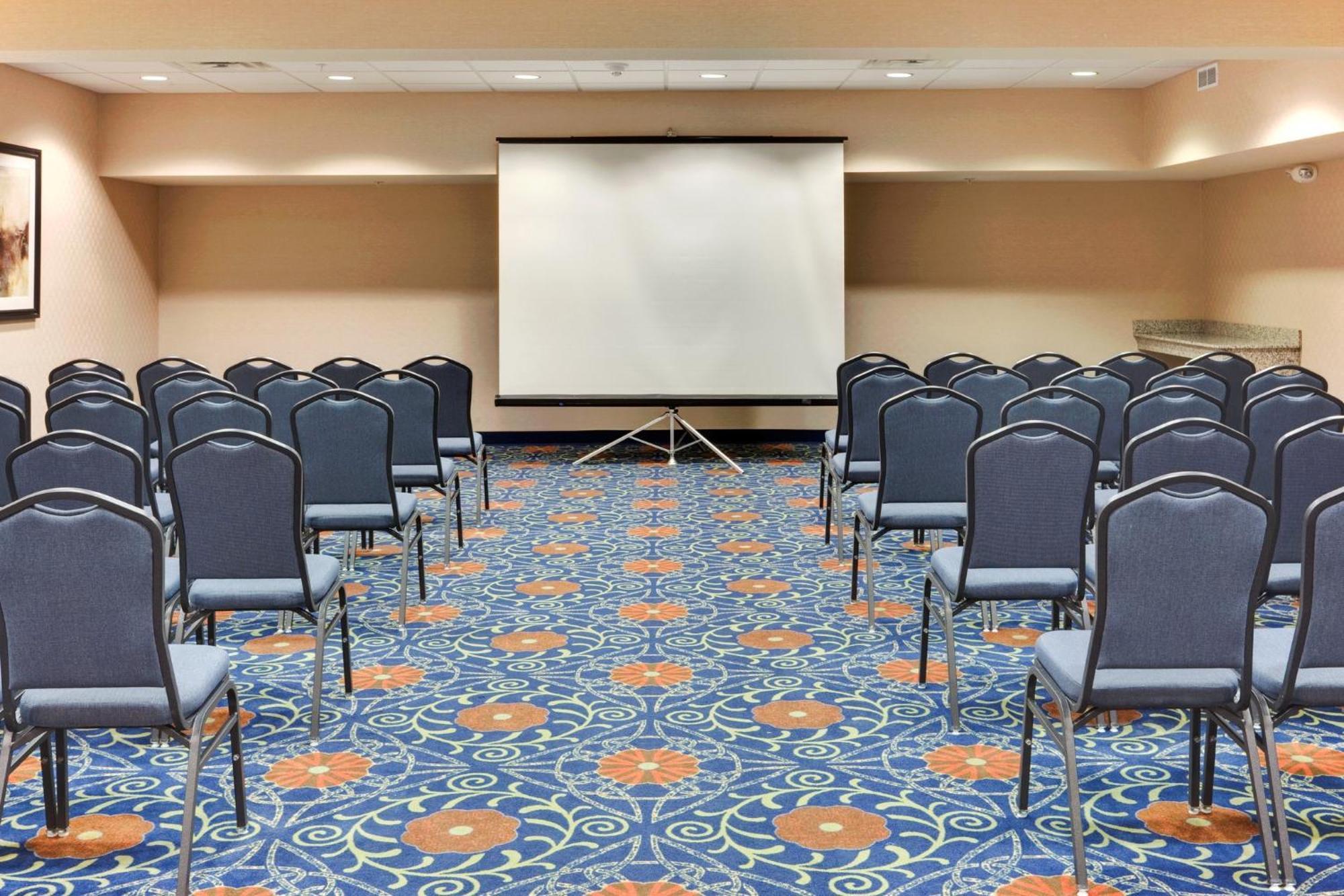Holiday Inn Express & Suites Detroit - Novi By Ihg Dış mekan fotoğraf